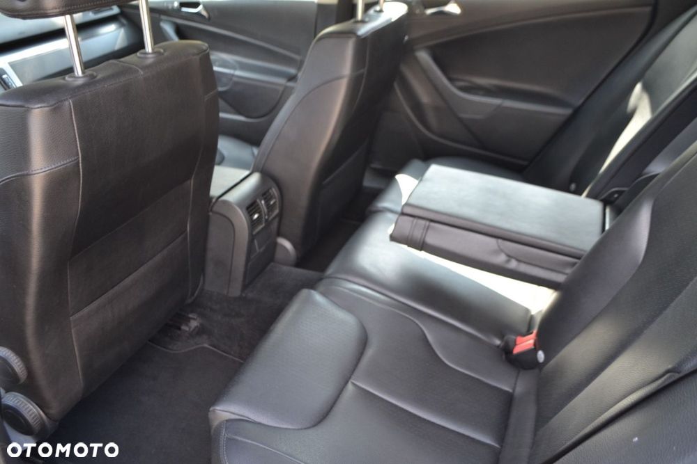 Volkswagen Passat - 5
