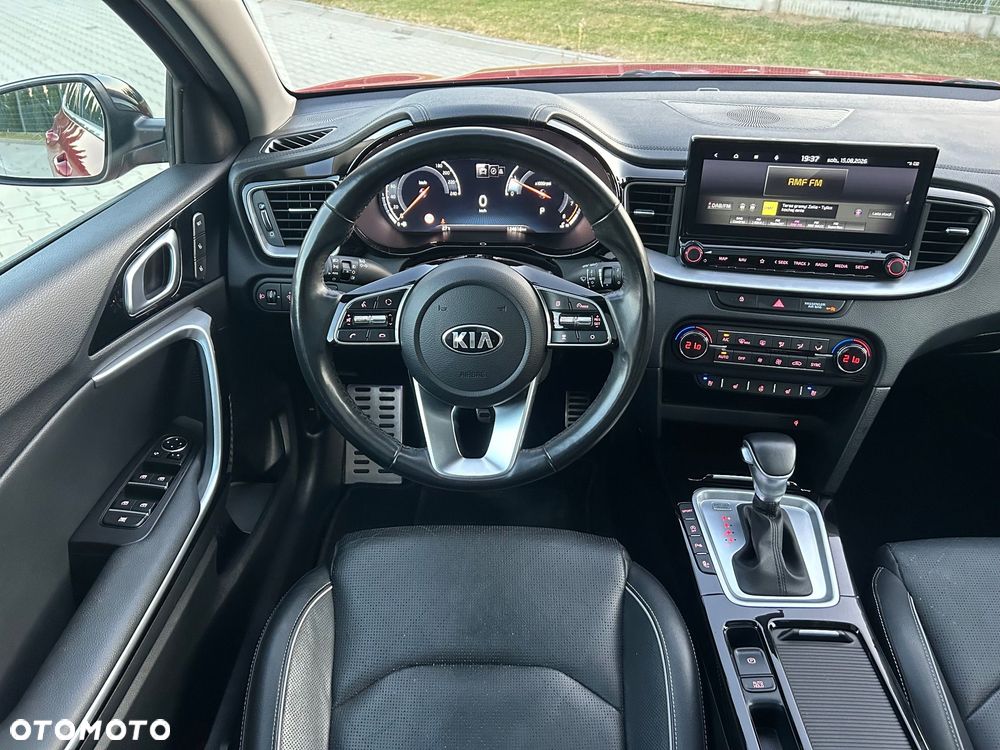 Kia XCeed 1.6 T-GDI L Business Line DCT - 11