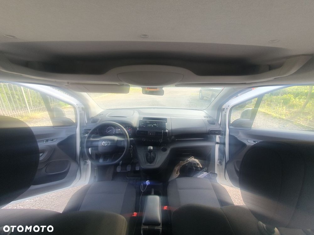 Toyota PROACE - 16