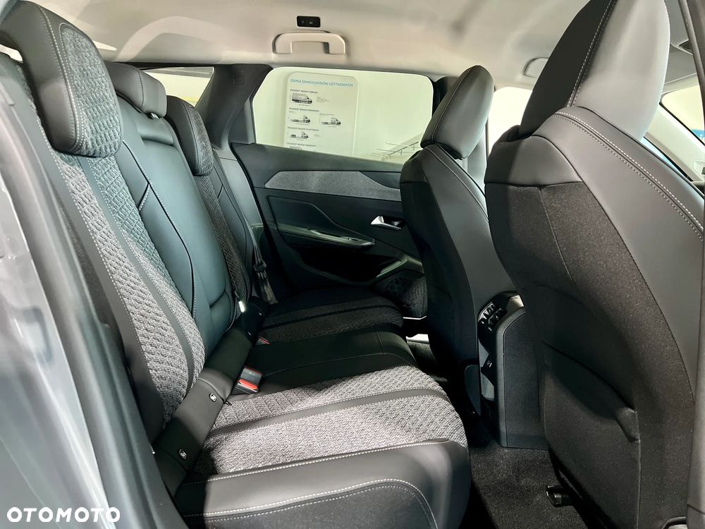 Peugeot 308 1.5 BlueHDi Allure S&S EAT8 - 8