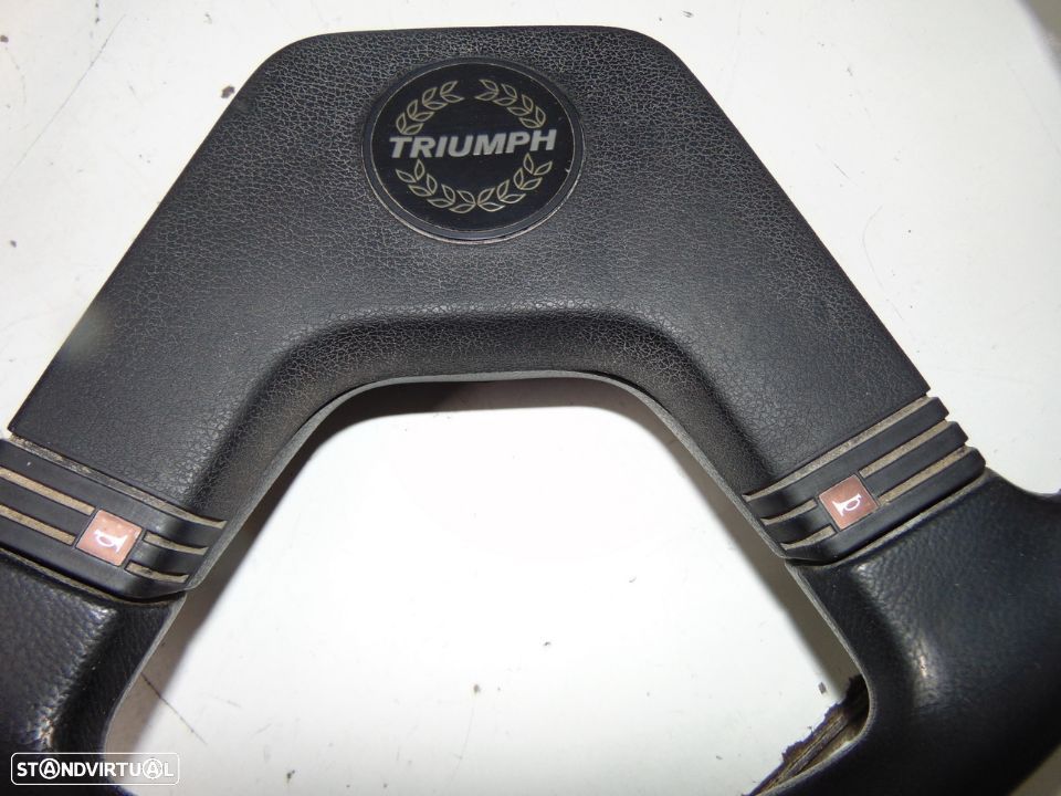 Triumph acclaim vários - 14