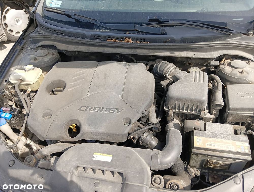 Lampa Przód Komplet (Maska, Zderzak, Drzwi, Błotnik,Części Silnikowe) Kia Ceed 1.6 Diesel 89 Km 2007 - 8