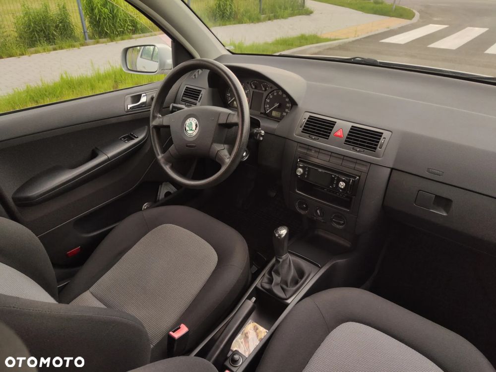 Skoda Fabia 1.4 16V Classic - 19