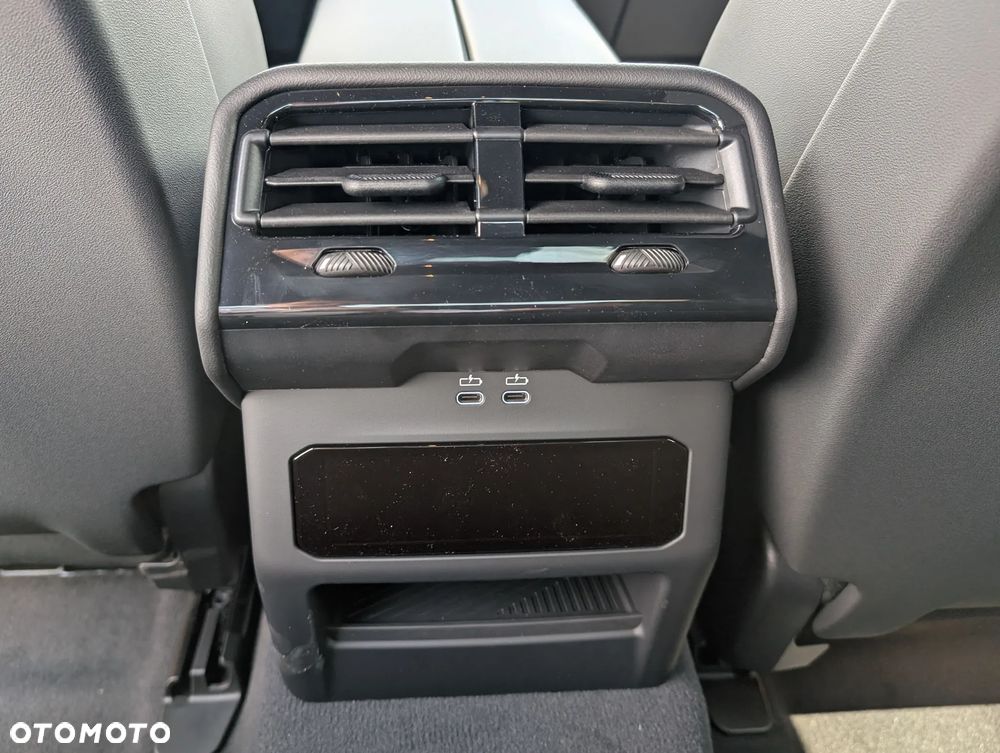 BMW Seria 5 520d mHEV - 15