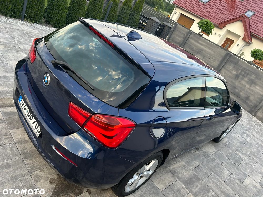 BMW Seria 1 116i - 17