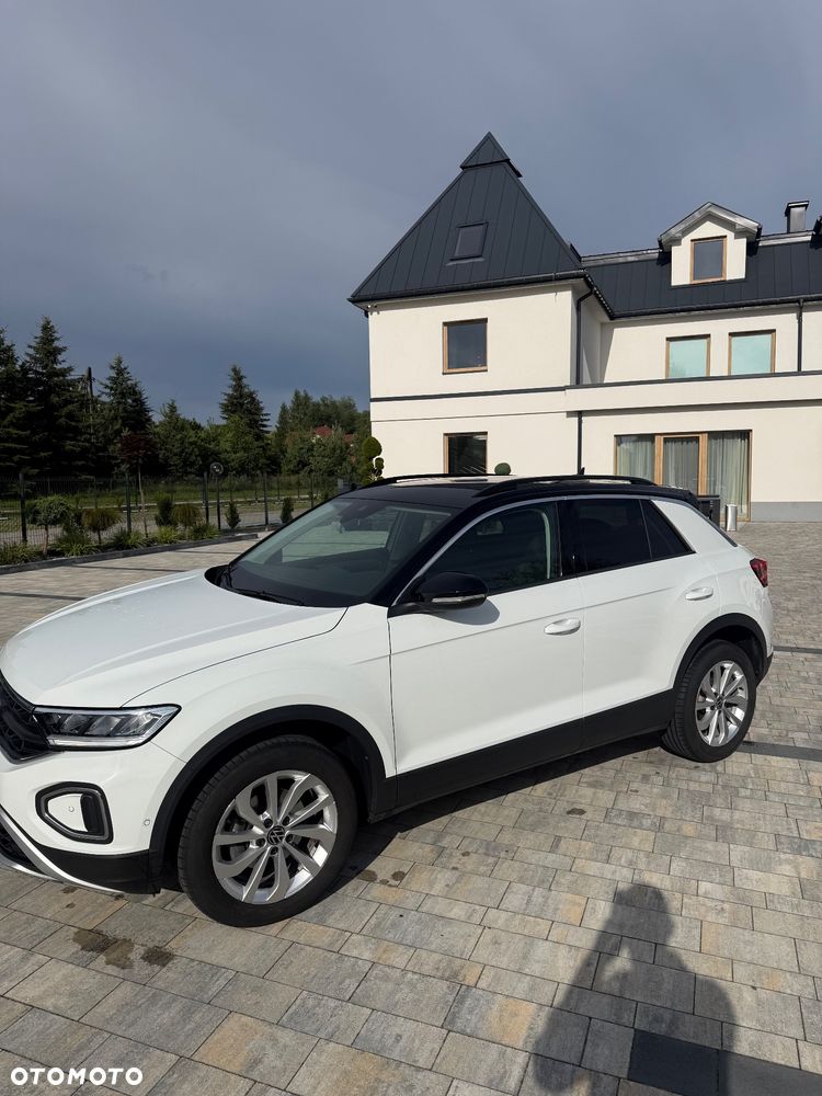 Volkswagen T-Roc 1.5 TSI Life Plus DSG - 2