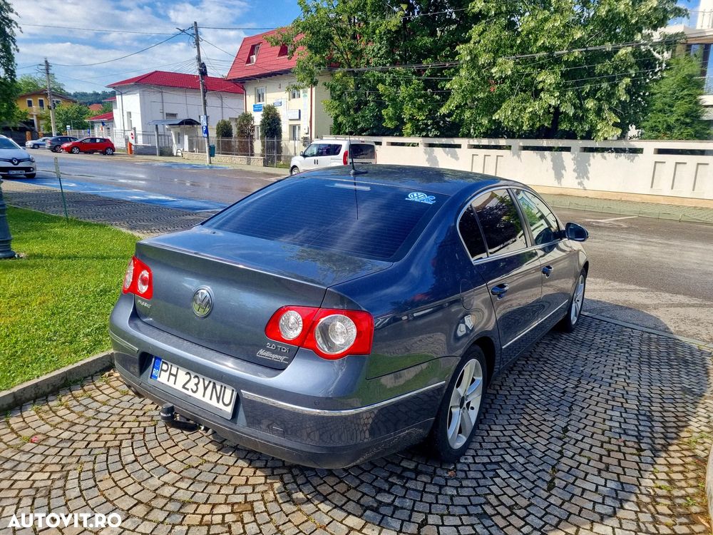 Volkswagen Passat 2.0TDI Comfortline DPF - 9