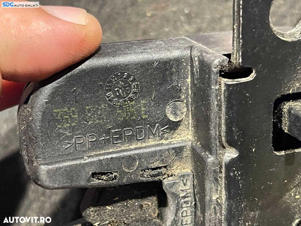 Broasca Incuietoare Hayon Haion Capota Portbagaj Volkswagen Passat B5.5 Break Combi Variant 2001 - 2005 Cod 3B9827505E [B3345] - 2