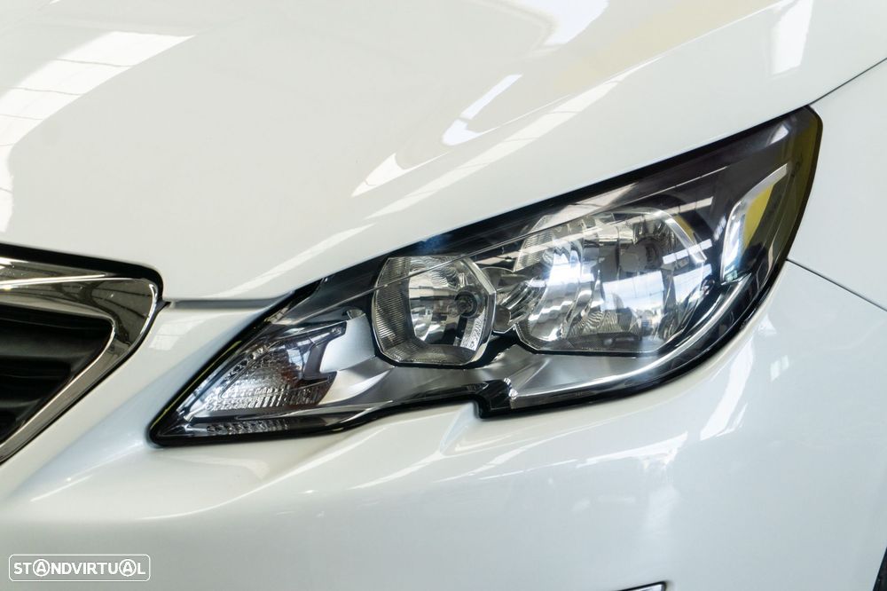 Peugeot 308 1.6 HDi Allure - 29