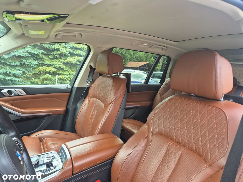BMW X7 xDrive30d sport - 21