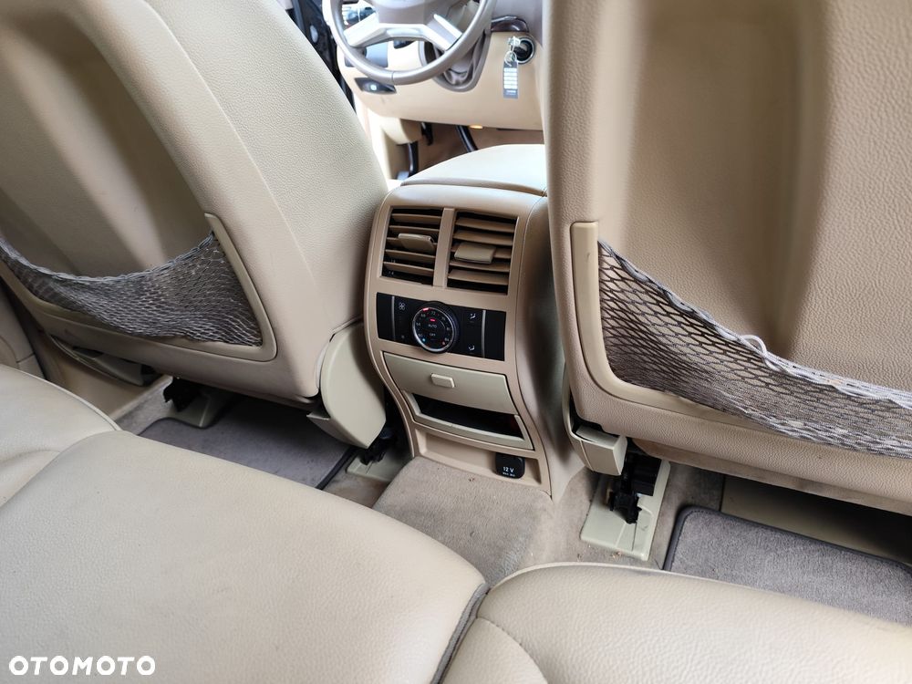 Mercedes-Benz GL 450 4Matic 7G-TRONIC - 16