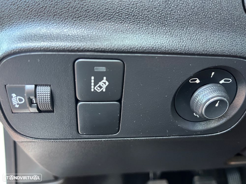 Citroën C3 Pure Tech Feel - 12