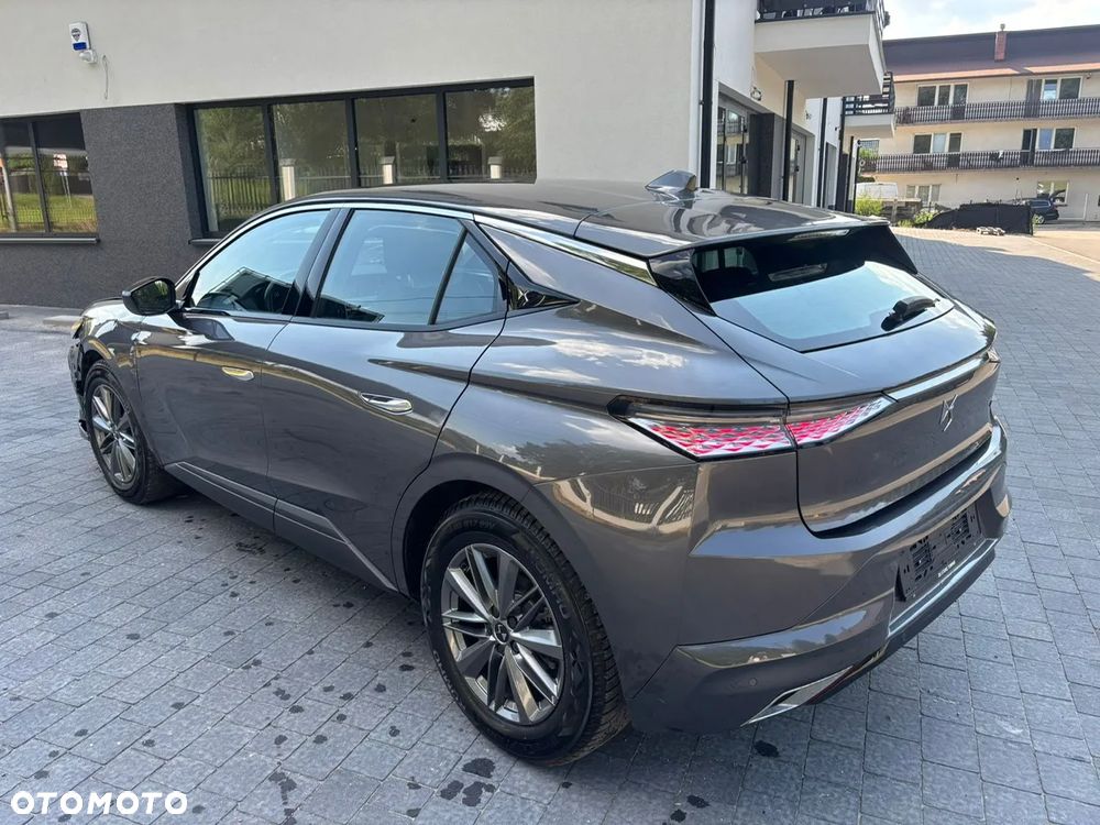 DS Automobiles DS 4 1.5 BlueHDi Bastille + - 6