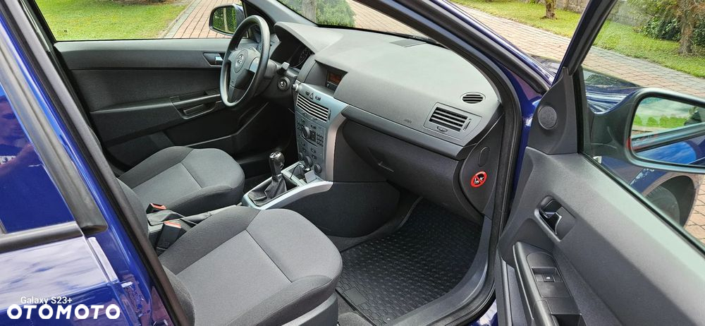 Opel Astra - 8