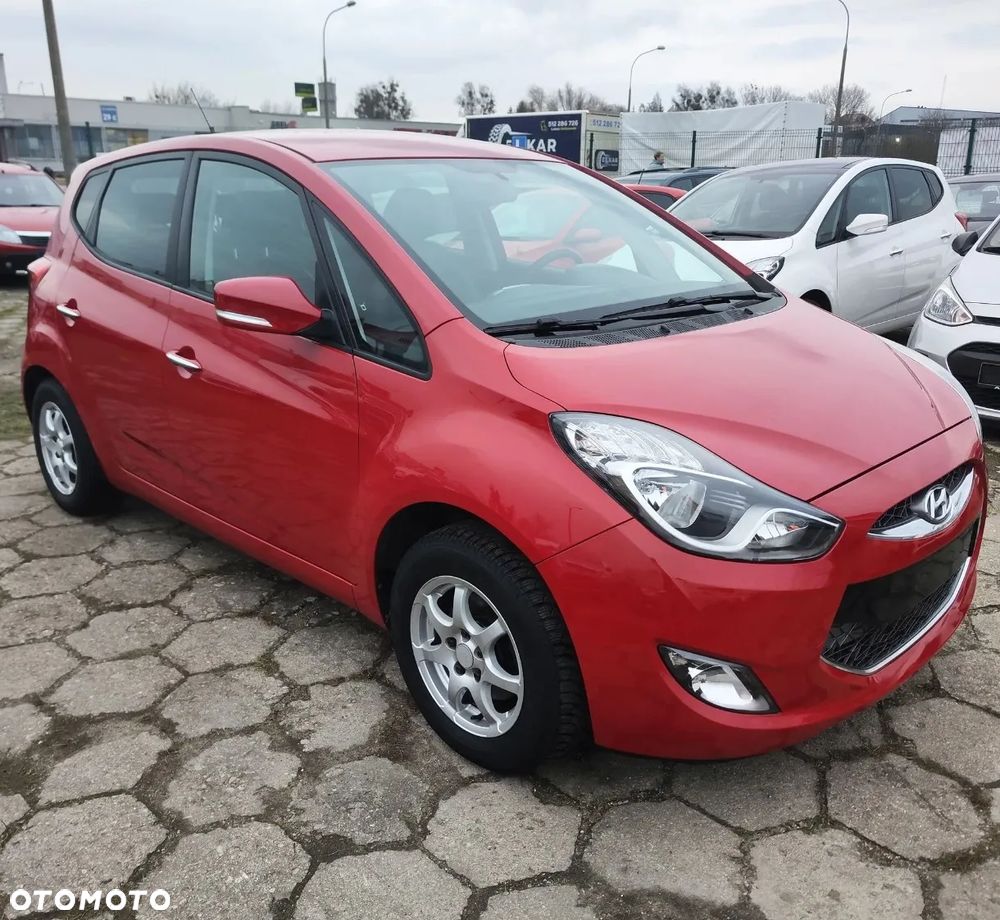 Hyundai ix20 1.4 Trend - 12