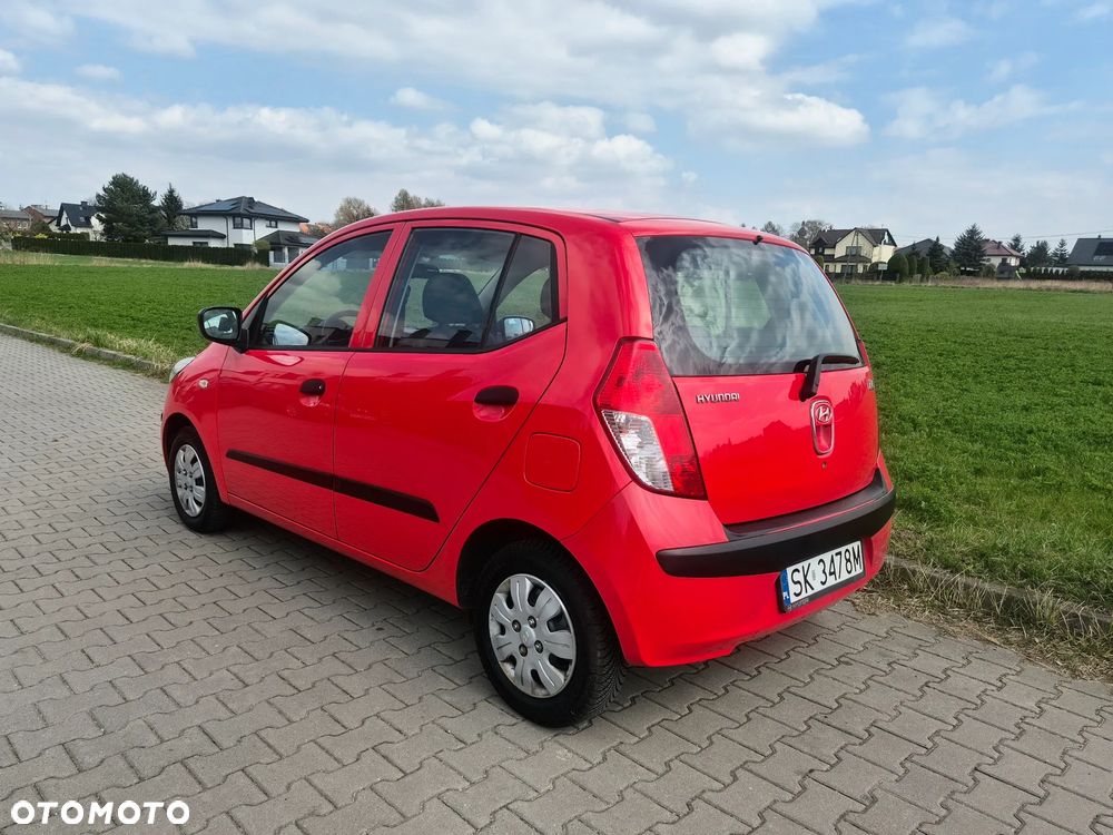 Hyundai i10 1.1 Classic + - 12