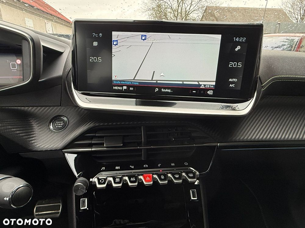 Peugeot 2008 PureTech 130 EAT8 GT Pack - 23