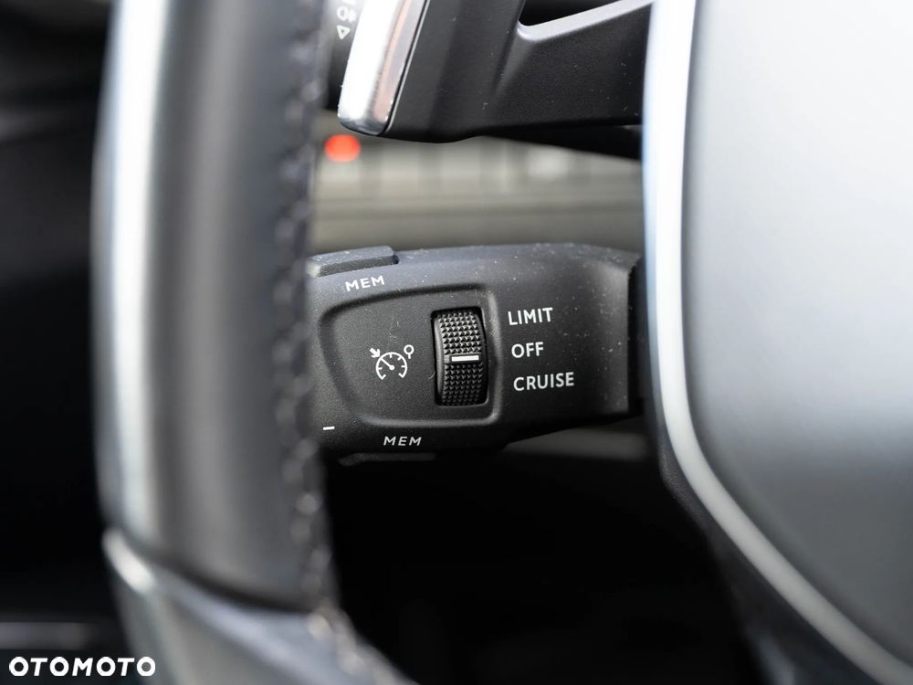 Peugeot 5008 2.0 BlueHDi Allure Pack S&S EAT8 - 30