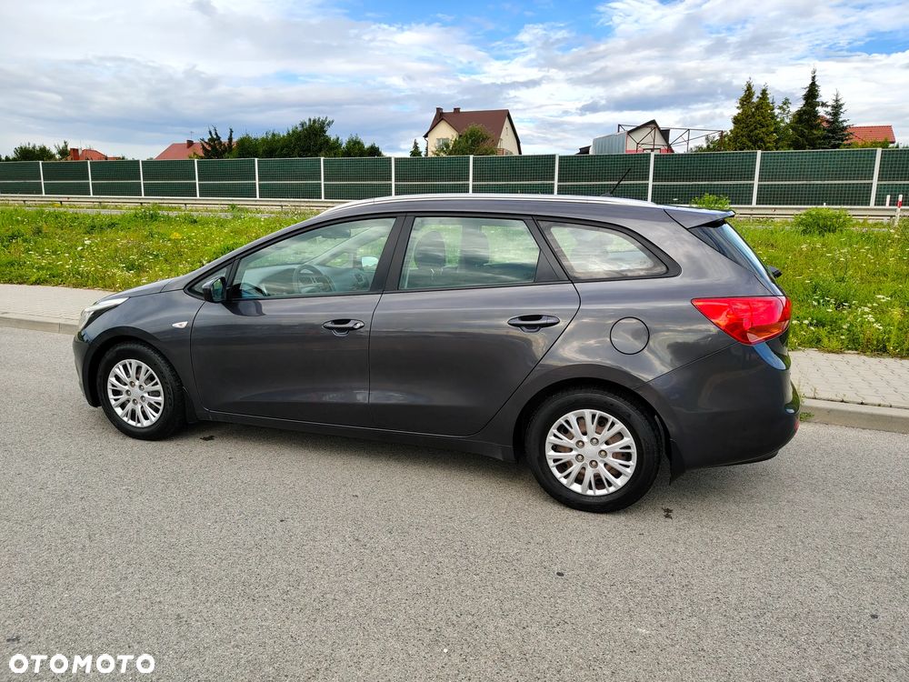 Kia Ceed 1.6 CRDi M - 9