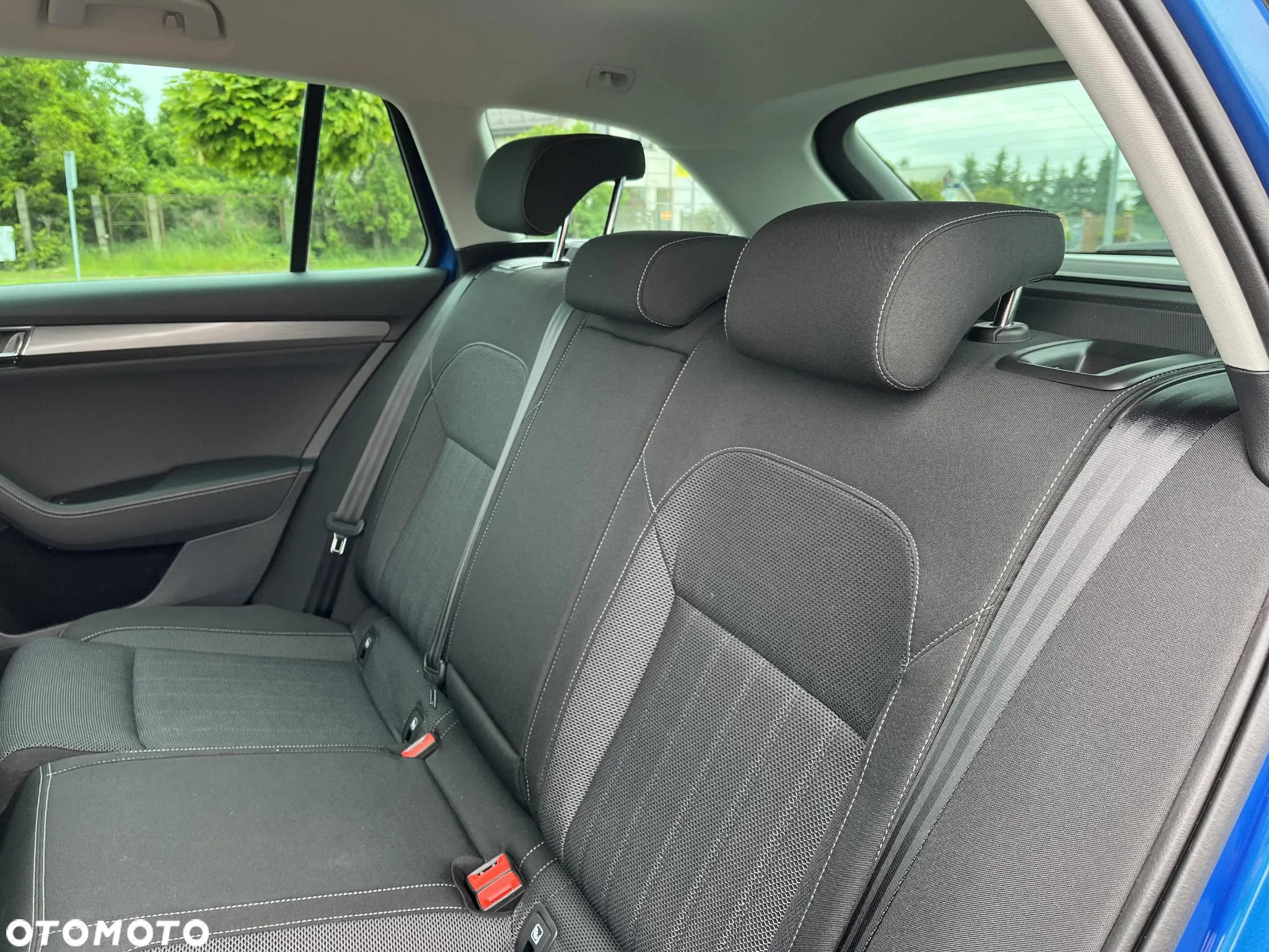 Skoda Superb Combi 2.0 TDI Style - 16