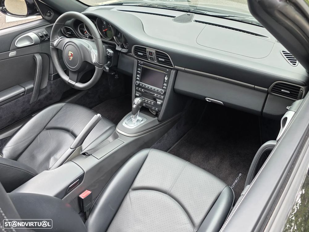 Porsche 911 (997) Carrera 4 Cabriolet PDK - 13