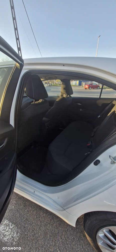 Toyota Corolla 1.5 Active - 12