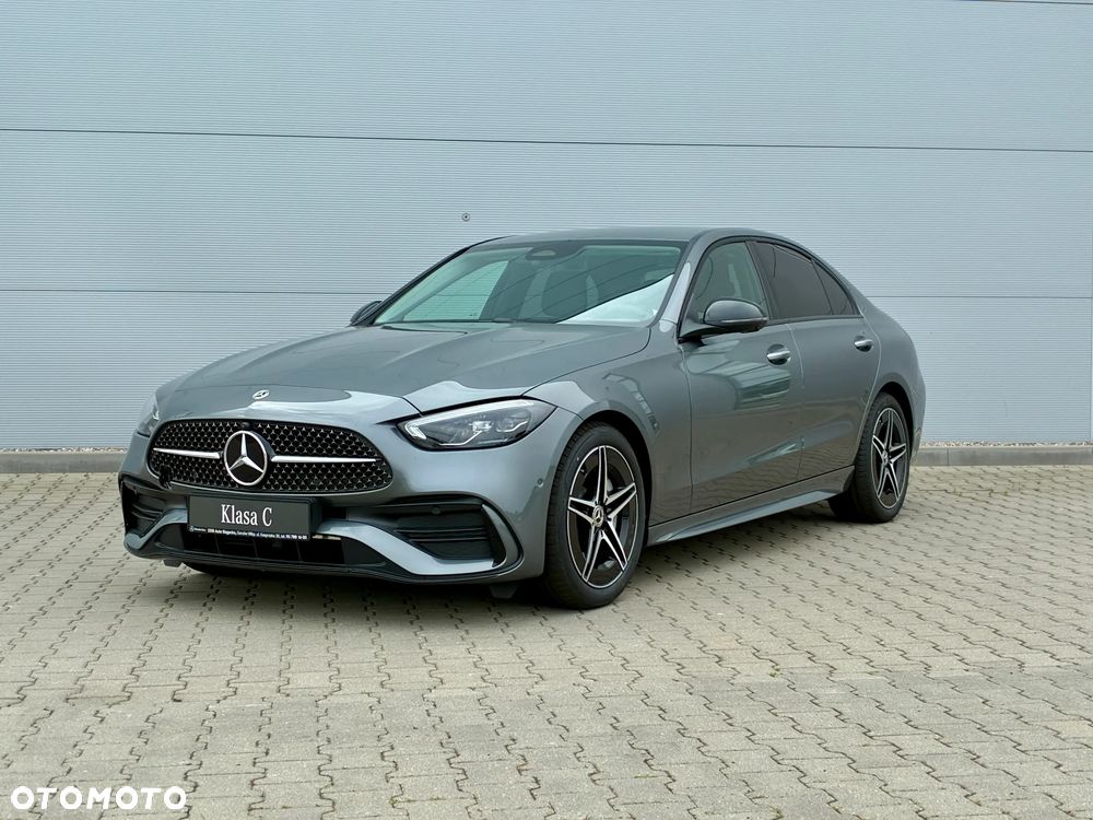 Mercedes-Benz Klasa C 180 mHEV AMG - 2
