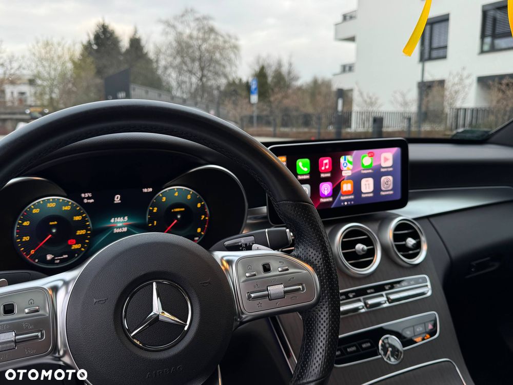 Mercedes-Benz Klasa C 300 4Matic 9G-TRONIC AMG Line - 8