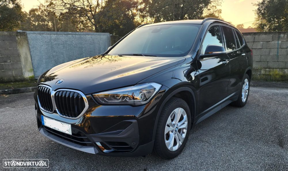 BMW X1 xDrive25e Advantage - 1