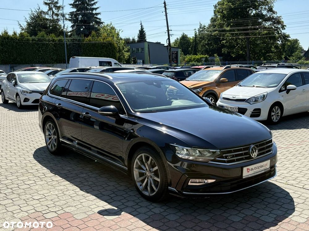 Volkswagen Passat - 2