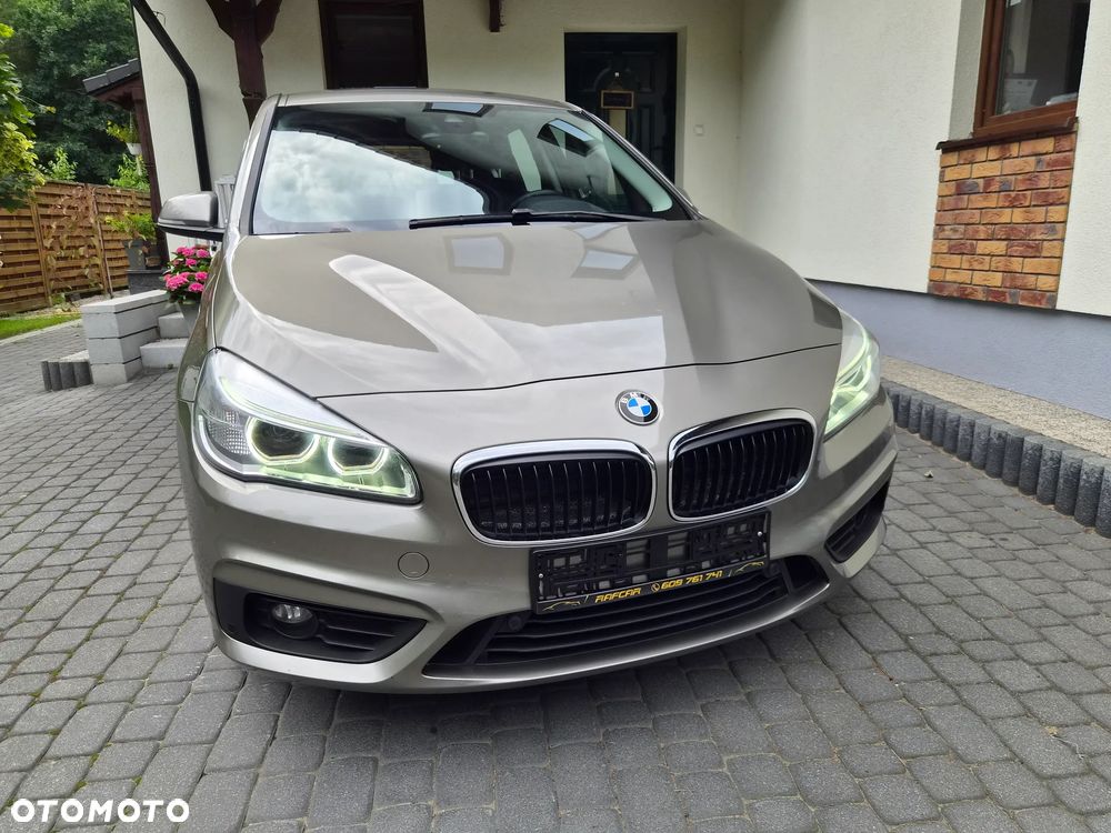 BMW Seria 2 220d Sport-Aut Advantage - 2