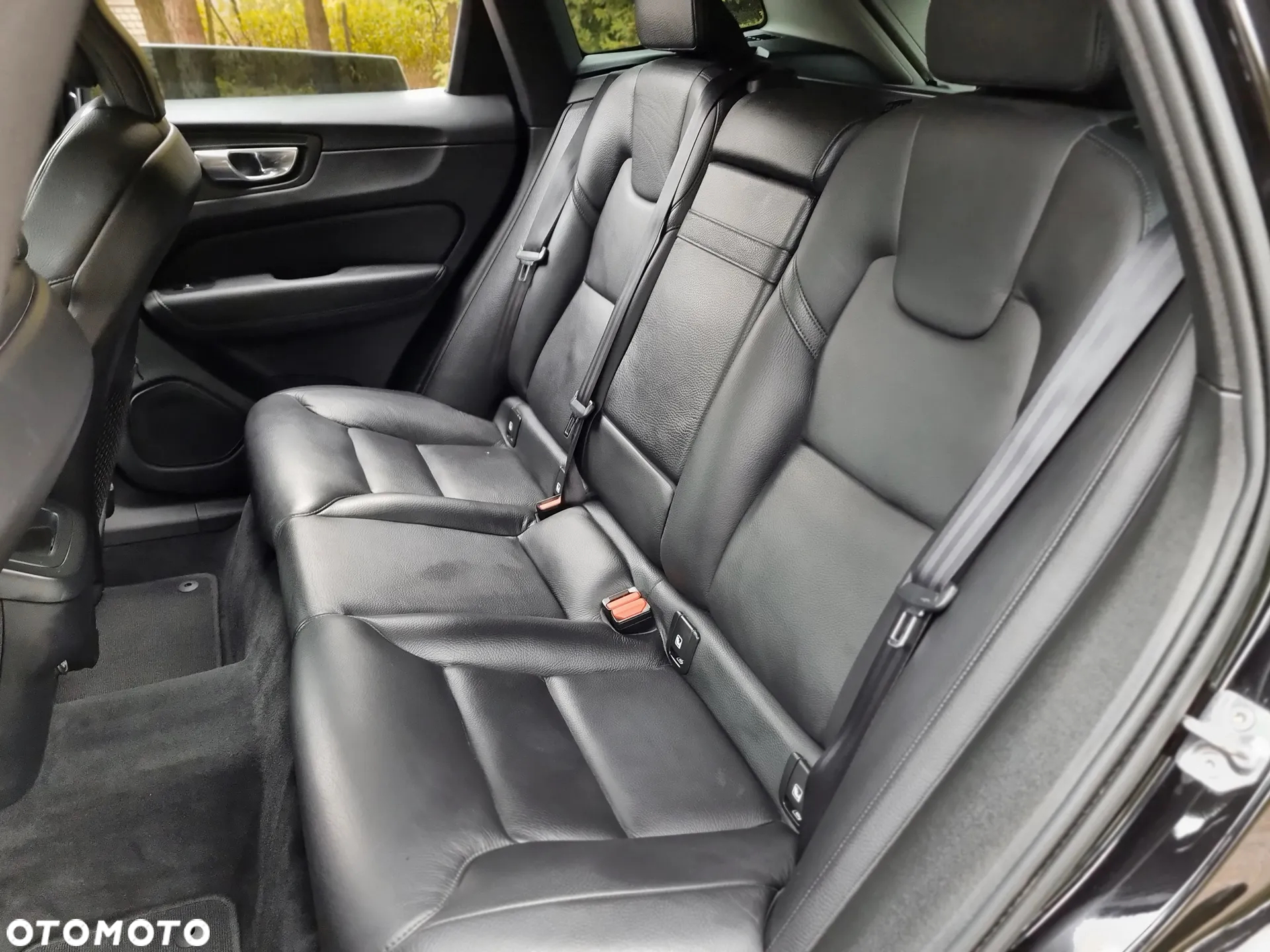 Volvo XC 60 D3 Momentum Pro - 28