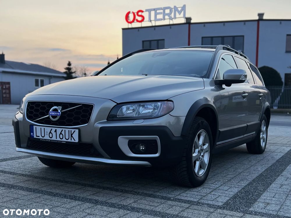 Volvo XC 70 - 3