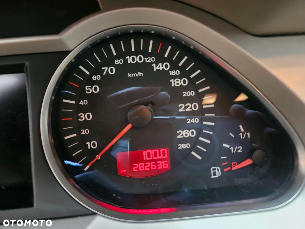 Audi A6 Limousine 3.0 TDI DPF quattro tiptronic - 3