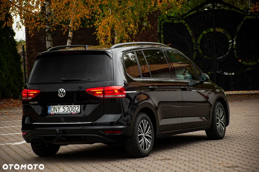 Volkswagen Touran 2.0 TDI BMT Comfortline DSG - 12