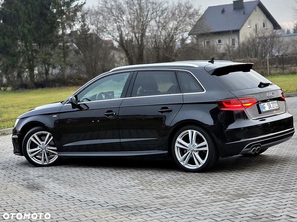 Audi A3 Sportback 2.0 TDI (clean diesel) quattro S tronic S line Sportpaket - 16