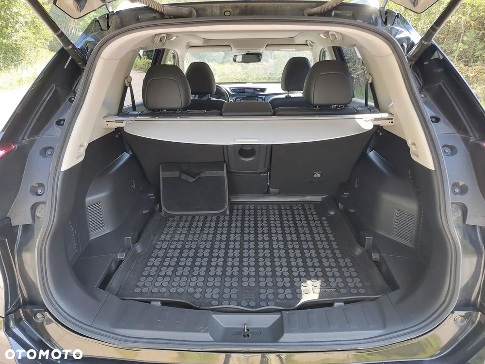 Nissan X-Trail 2.0 dCi Tekna Xtronic 4WD - 10
