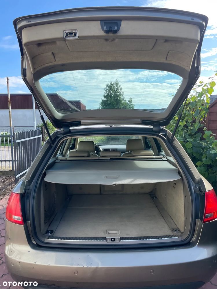 Audi A4 Avant - 15