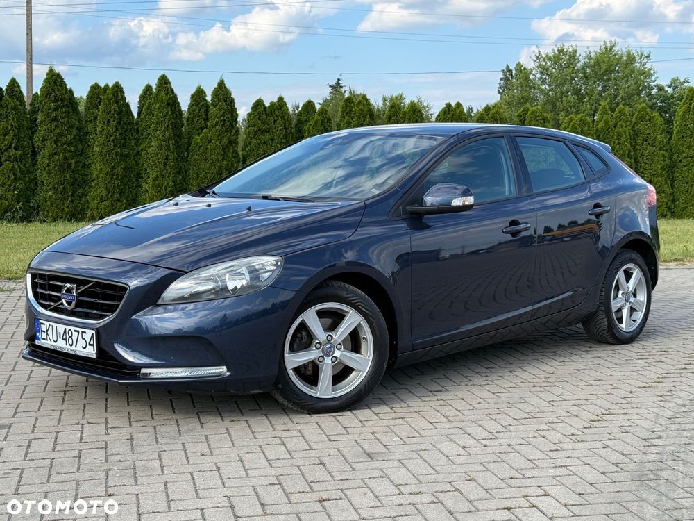Volvo V40 - 2