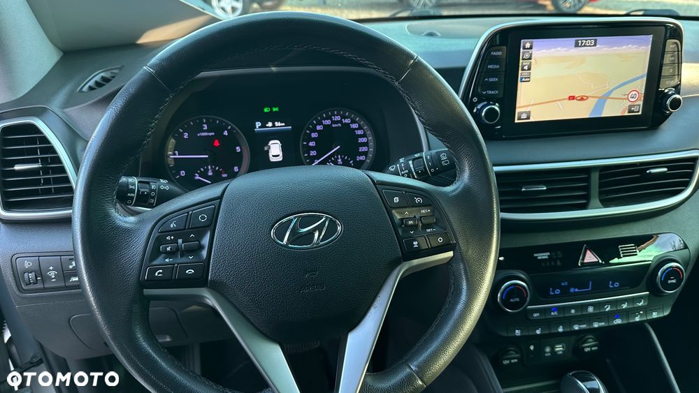 Hyundai Tucson 2.0 CRDI 4WD Automatik Premium - 20