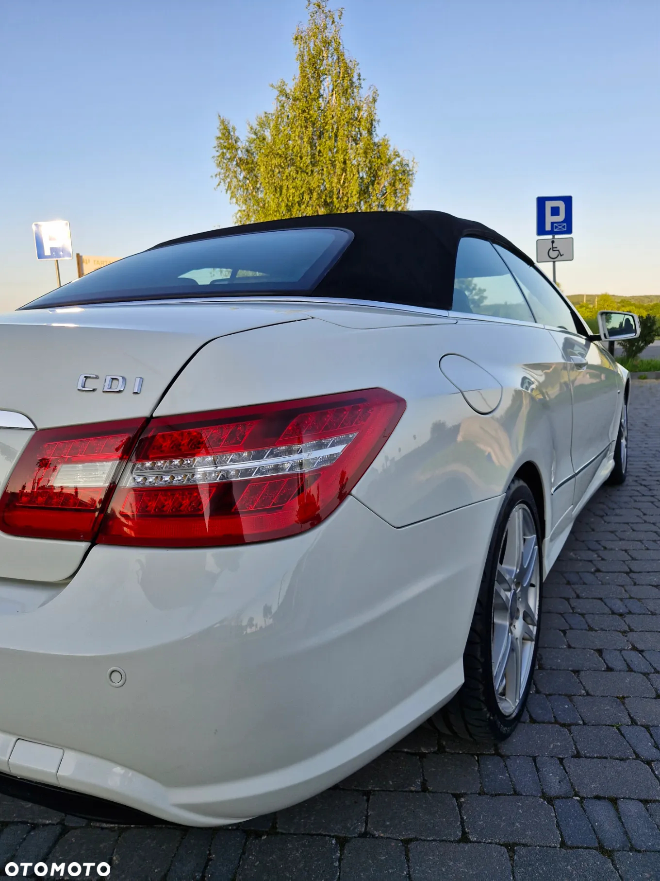 Mercedes-Benz Klasa E 250 CDI Cabrio 7G-TRONIC - 7