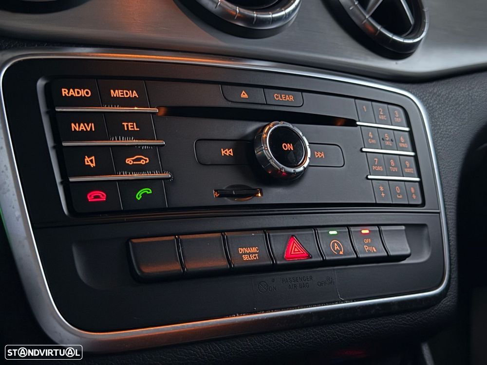 Mercedes-Benz CLA 200 d 7G-DCT AMG Line - 36