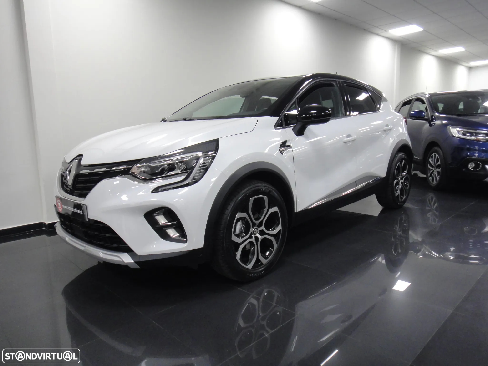 Renault Captur 1.0 TCe Exclusive - 2