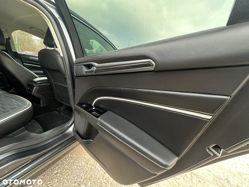 Ford Mondeo 2.0 EcoBlue Allrad VIGNALE - 35