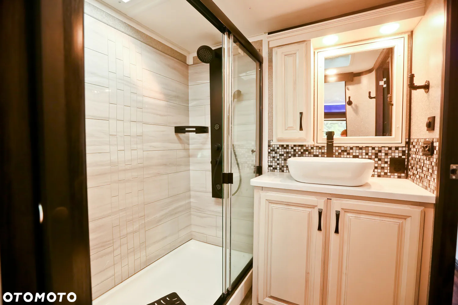 Inny 2023 SEISMIC 4113 LUXURY - 20