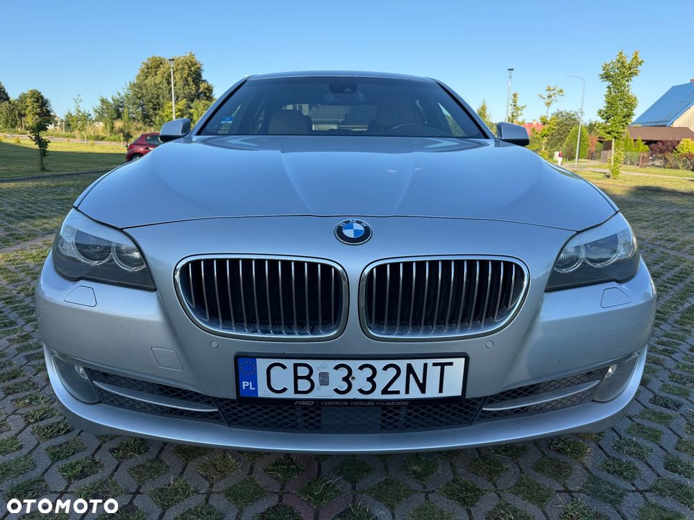 BMW Seria 5 530d xDrive Modern Line - 20