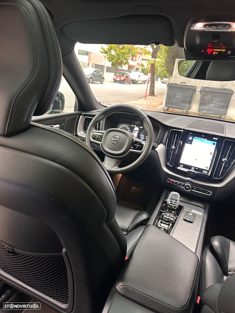 Volvo XC 60 2.0 T8 PHEV Inscription AWD - 10