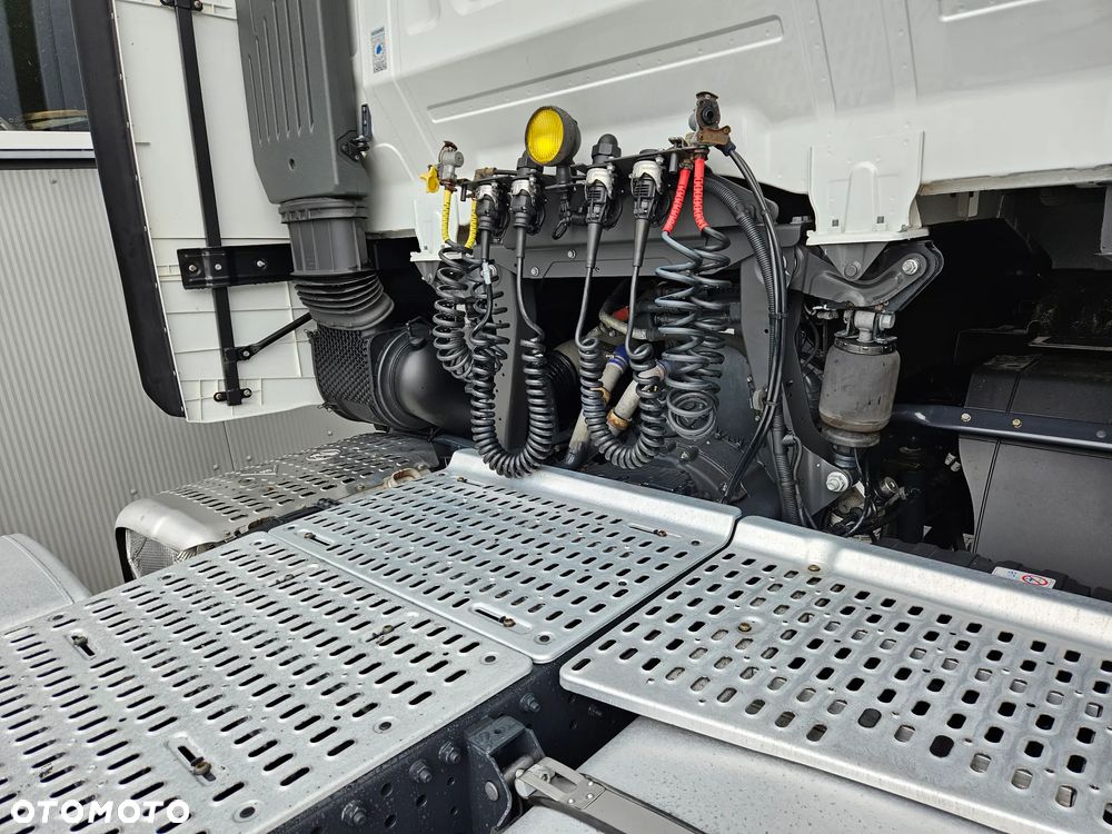 Iveco S-WAY 460KM - 7