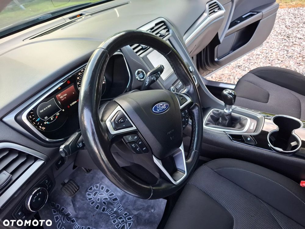 Ford Mondeo 2.0 TDCi STart-Stopp Titanium - 35