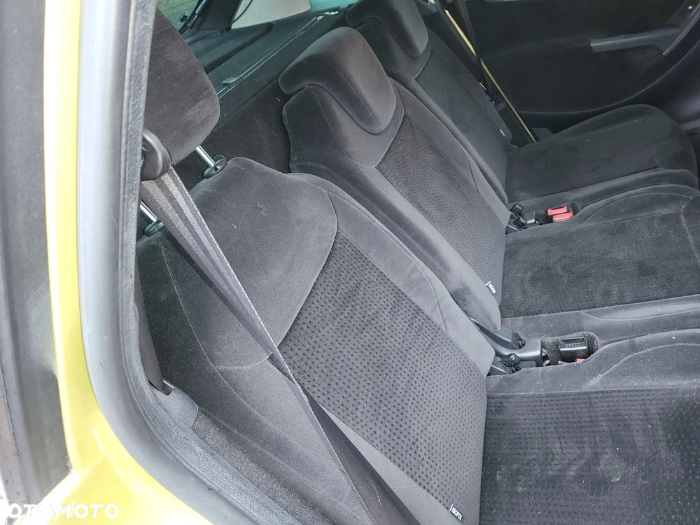 Citroën C4 Picasso - 21